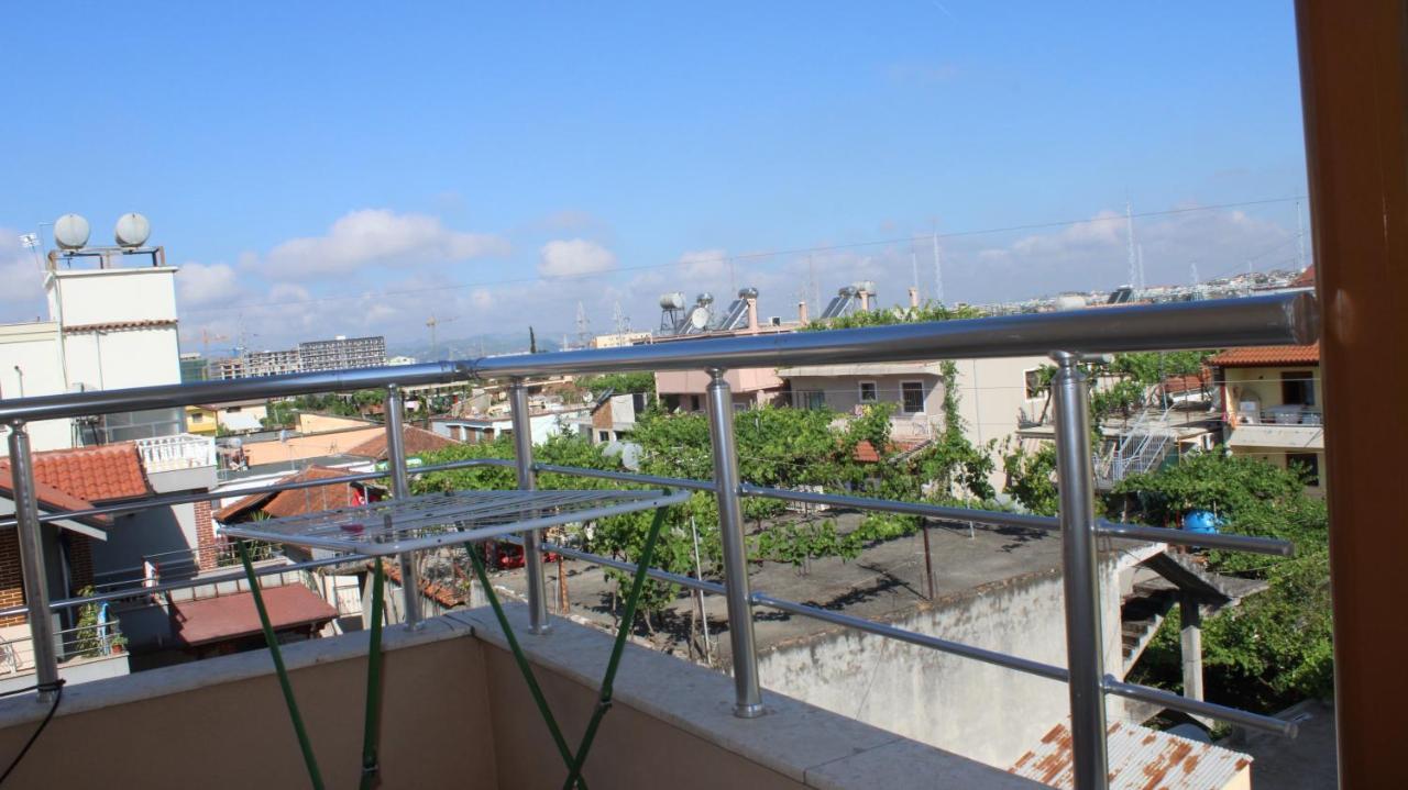 Deni'S Family Apartment In New Blvd Tirana Extérieur photo